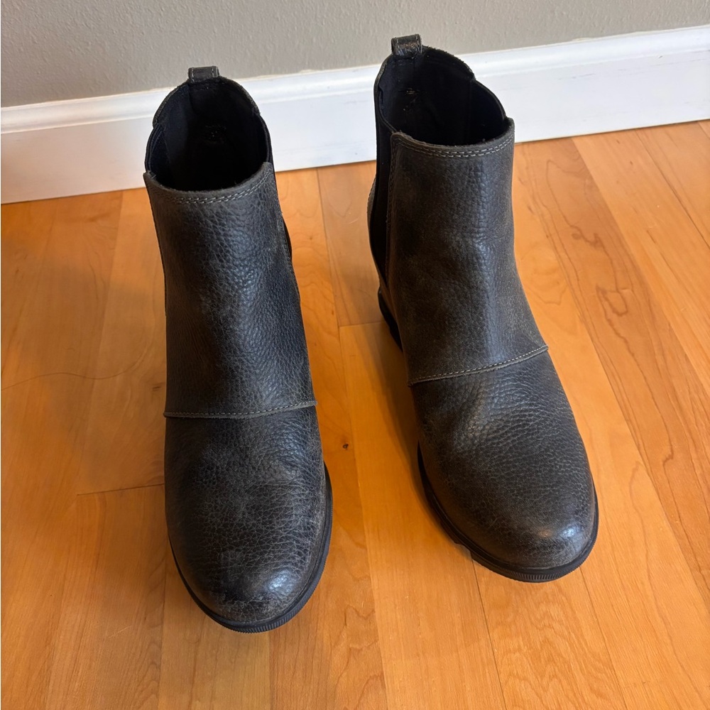 Sorel women’s Joan of Arc black Leather Boots EUC